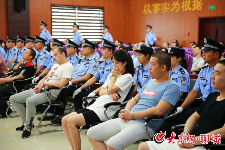 炒股杠杆平台_杠杆炒股平台下载_杠杆炒股平台联系申宝平台