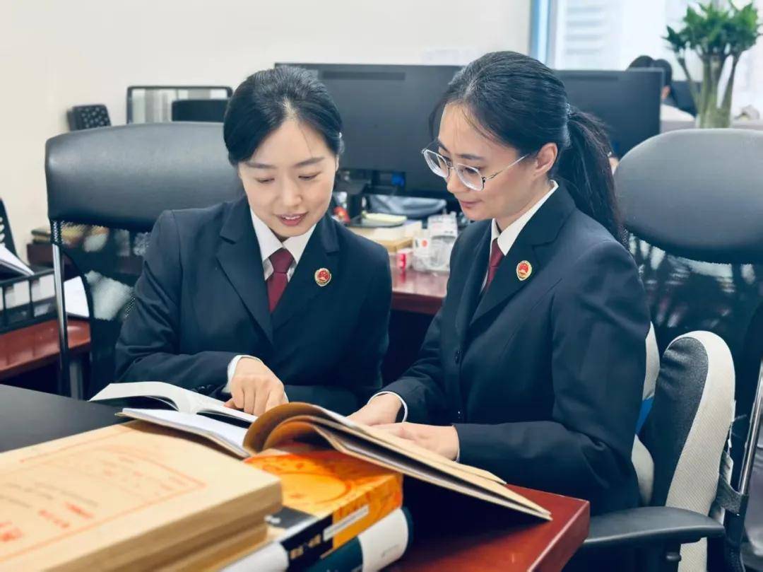 私募基金非法经营证券融资业务_私募配资来源_利用FOF基金操纵证券市场